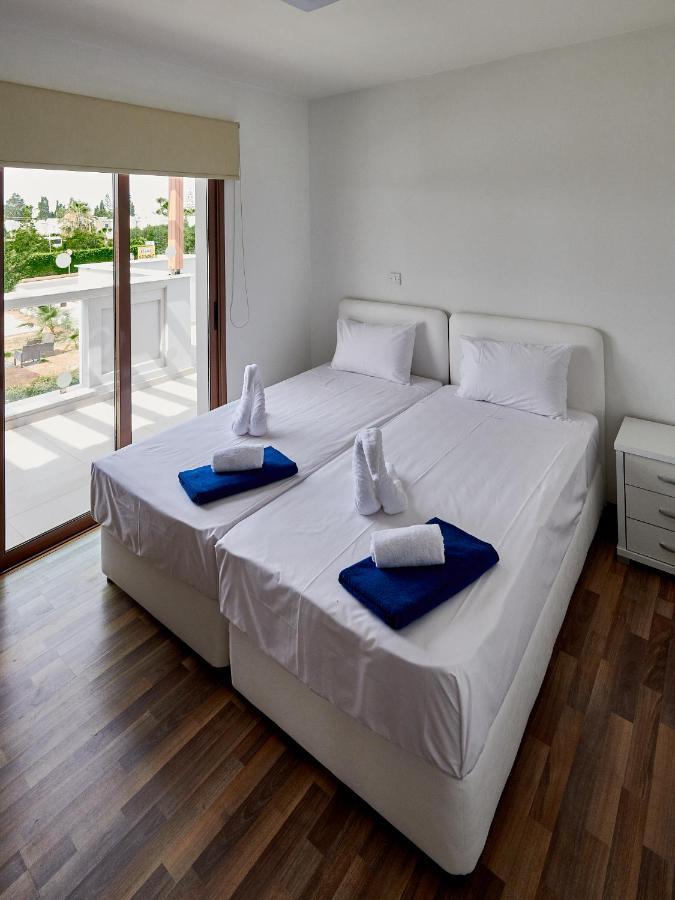 איה נאפה Angie Luxury Beach Villas מראה חיצוני תמונה