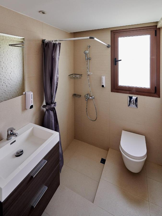 איה נאפה Angie Luxury Beach Villas מראה חיצוני תמונה