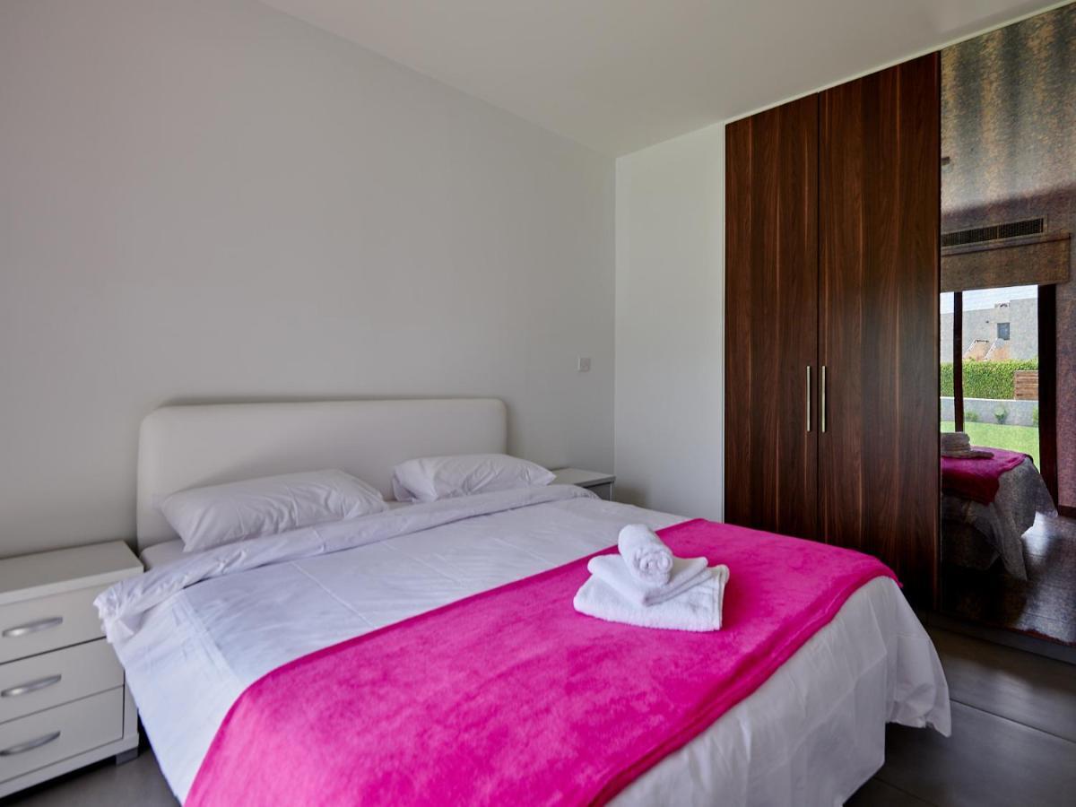 איה נאפה Angie Luxury Beach Villas מראה חיצוני תמונה